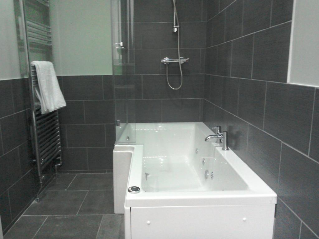 The Dorchester Serviced Apartments 赫尔河畔京士顿 客房 照片